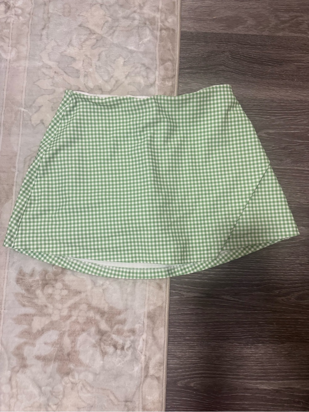 Abercrombie YPB- Green Gingham Tennis Skirt